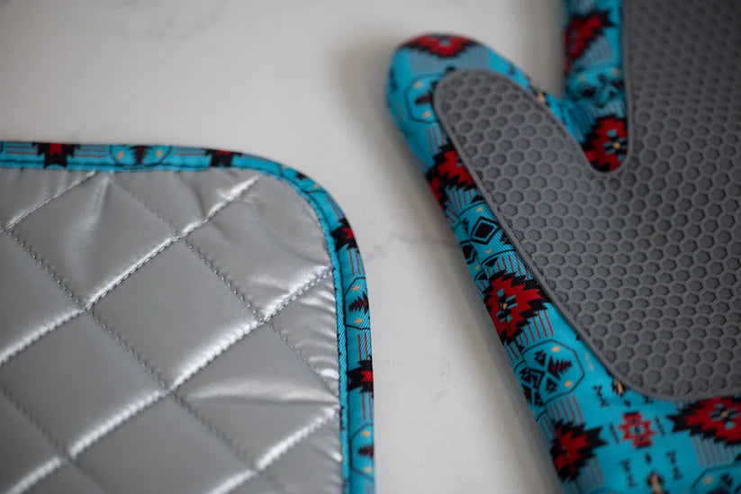 Keya Oven Mitt Set