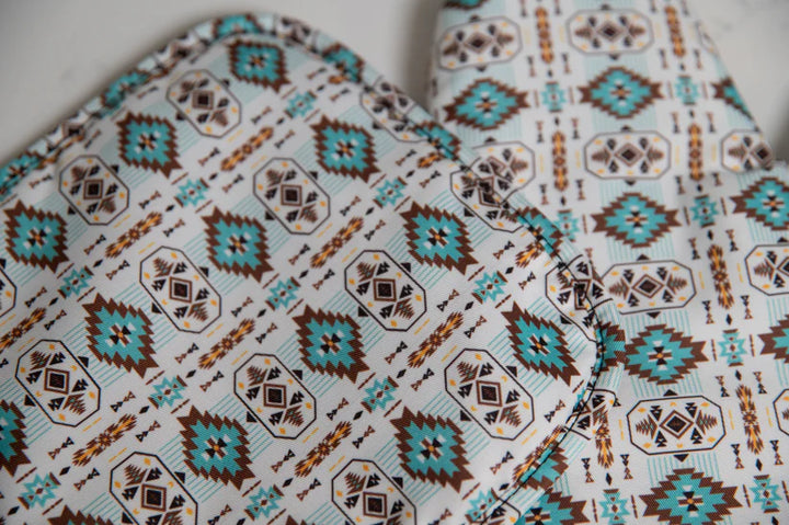 Keya Oven Mitt Set