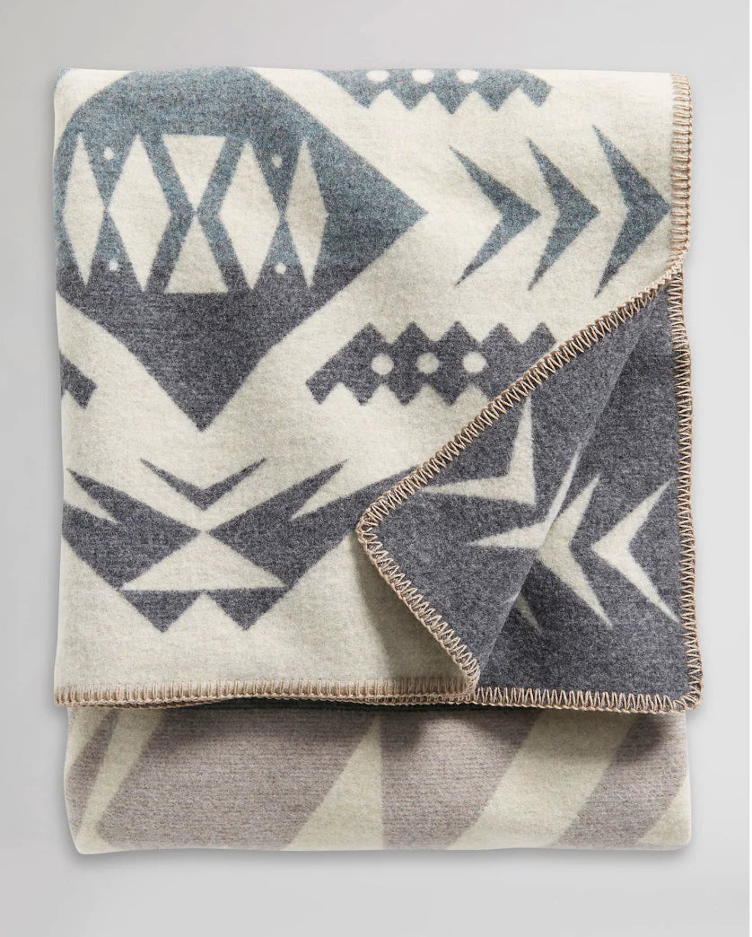 Pendleton Agate Beach Blanket