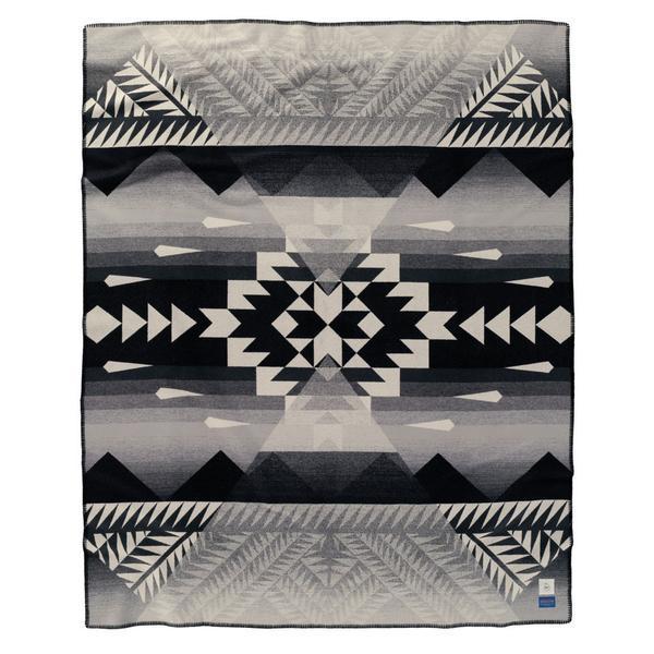 Pendleton Nike N7 - 7 Peaks Blanket