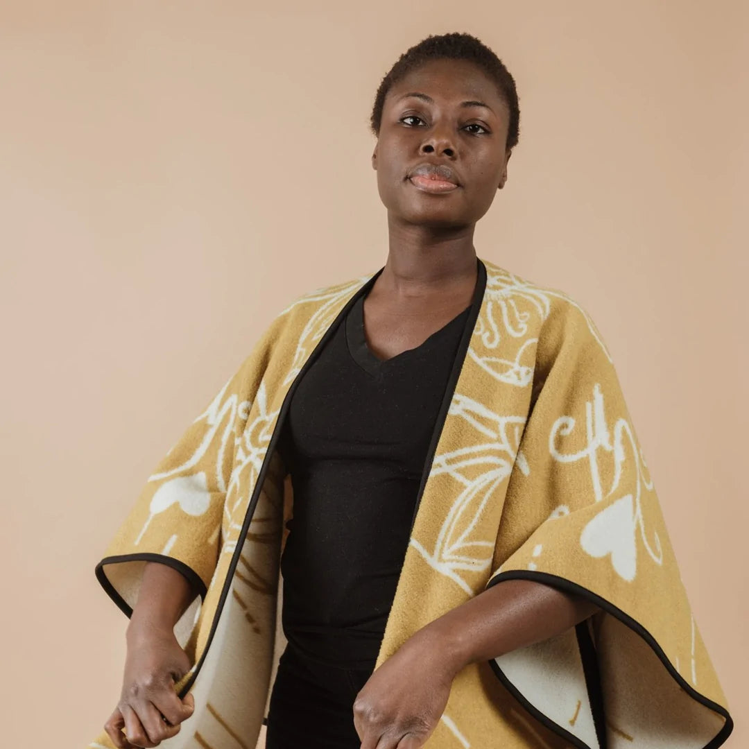 MINI TIPI Miel Reversible Eco-Friendly Shawl